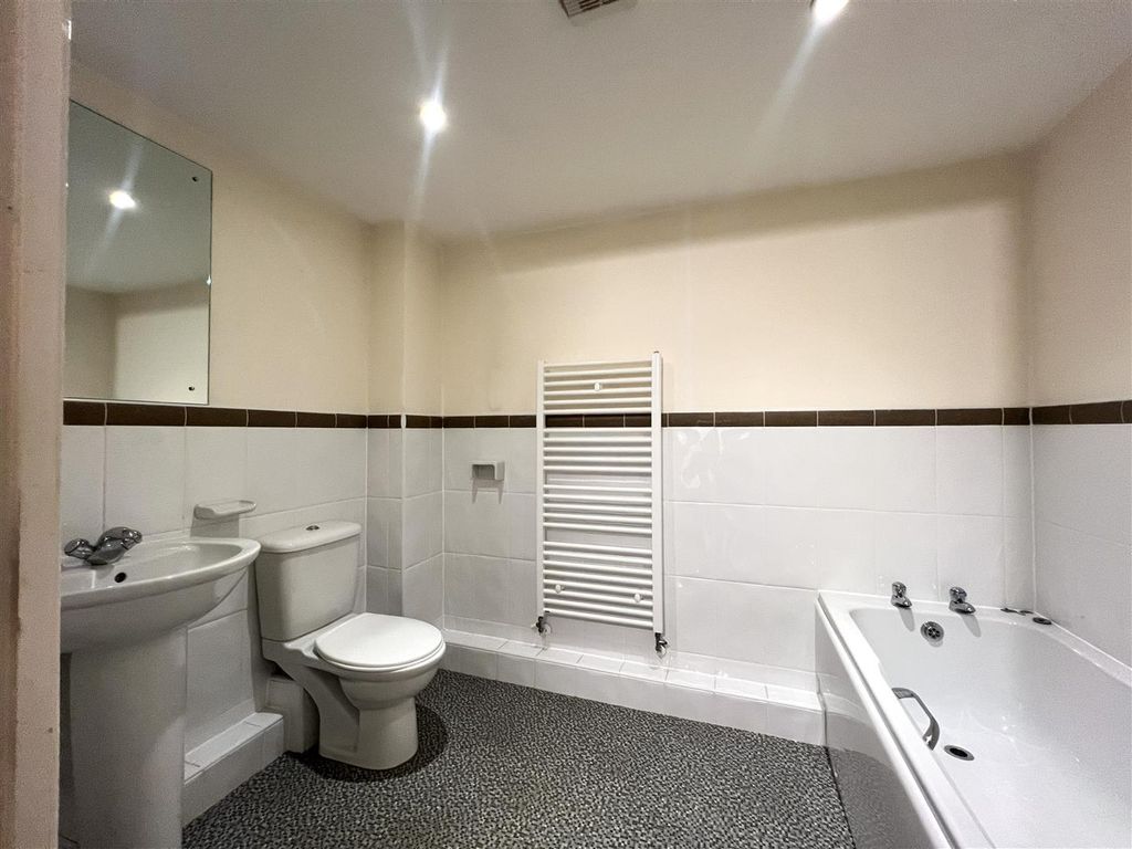 Additional image 13 of 2 bed flat for saleMill Green, Congleton CW12
