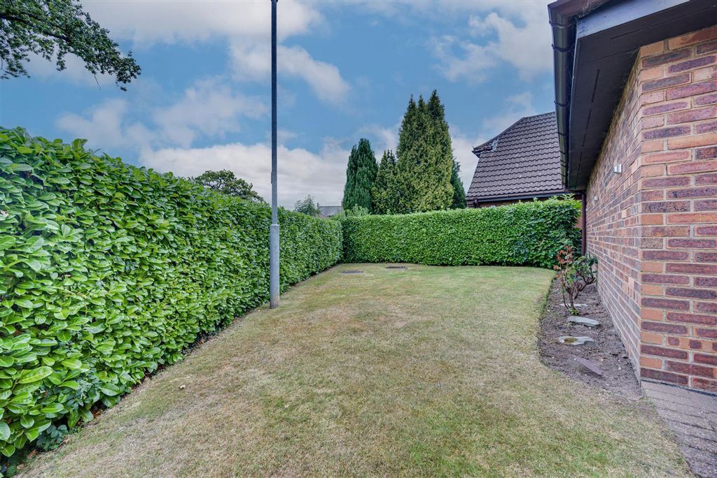 Additional image 4 of 4 bed detached house for salePaddocks Green, Congleton CW12