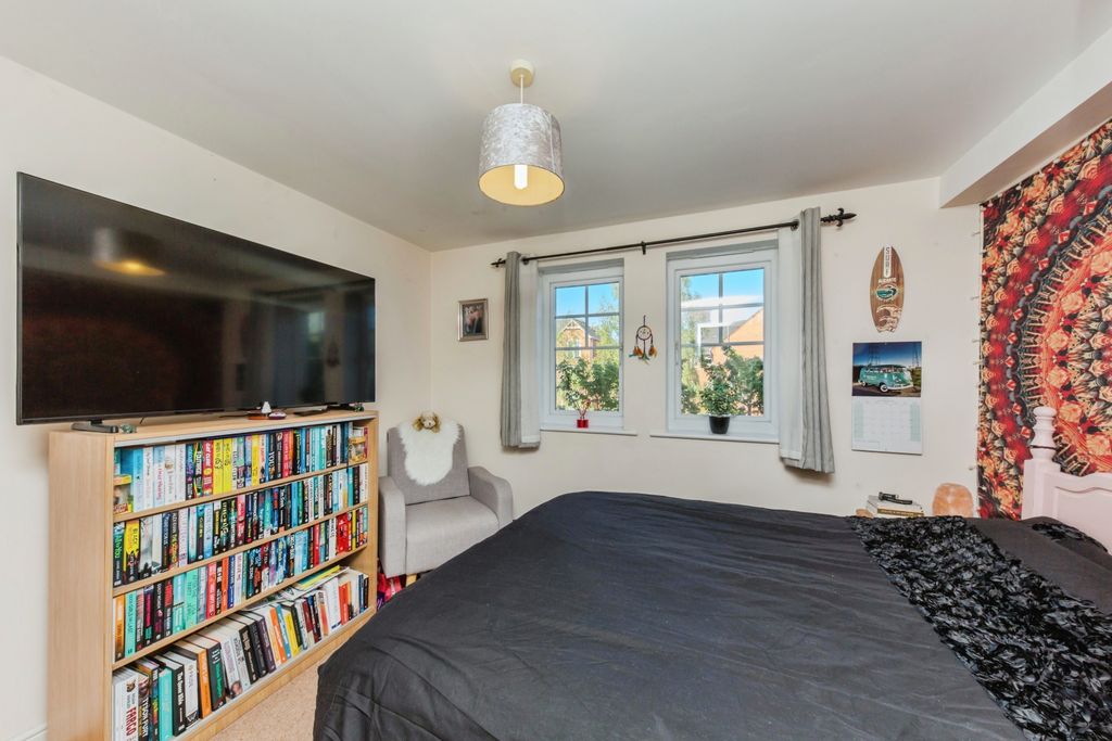 Additional image 7 of 2 bed flat for saleTrevithick House, Crewe CW1