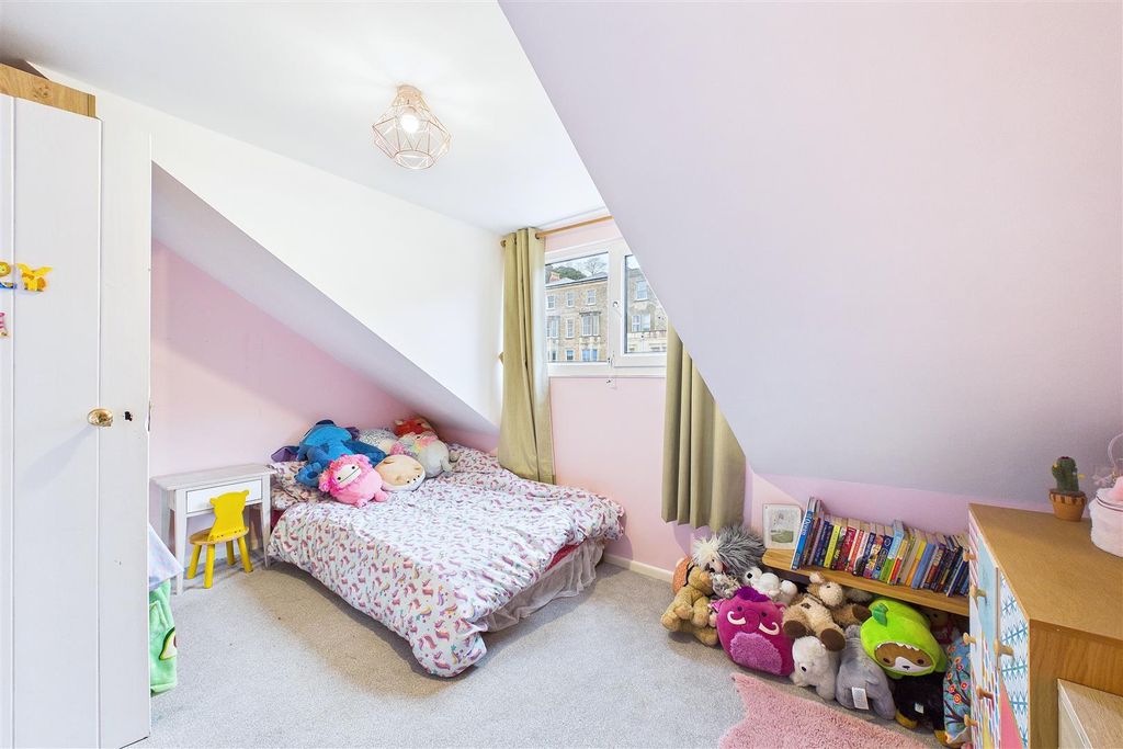 Additional image 21 of 4 bed semi-detached house for saleGardens Road, Clevedon BS21
