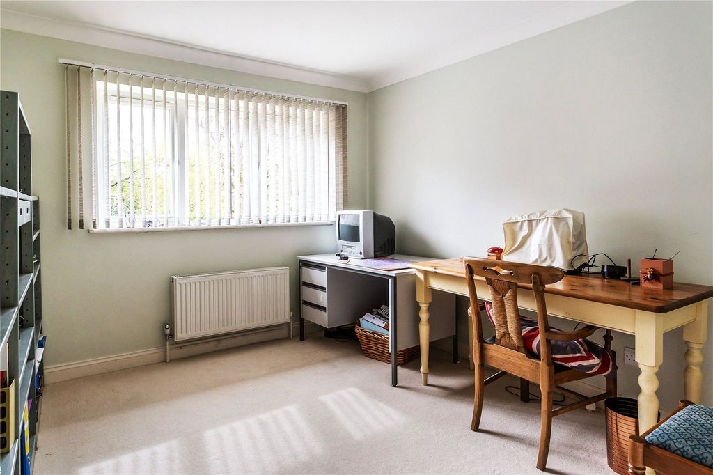 Additional image 29 of 4 bed detached house for saleWoodland Avenue, Cranleigh, Surrey GU6