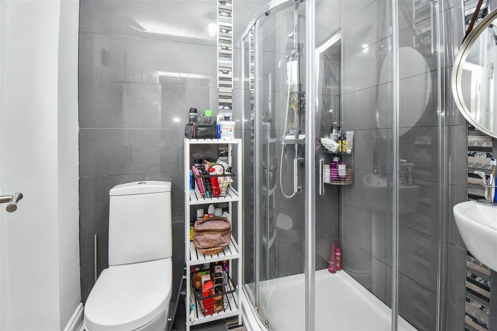 Additional image 20 of 6 bed detached house for saleNN17, Bramblewood Road, Weldon