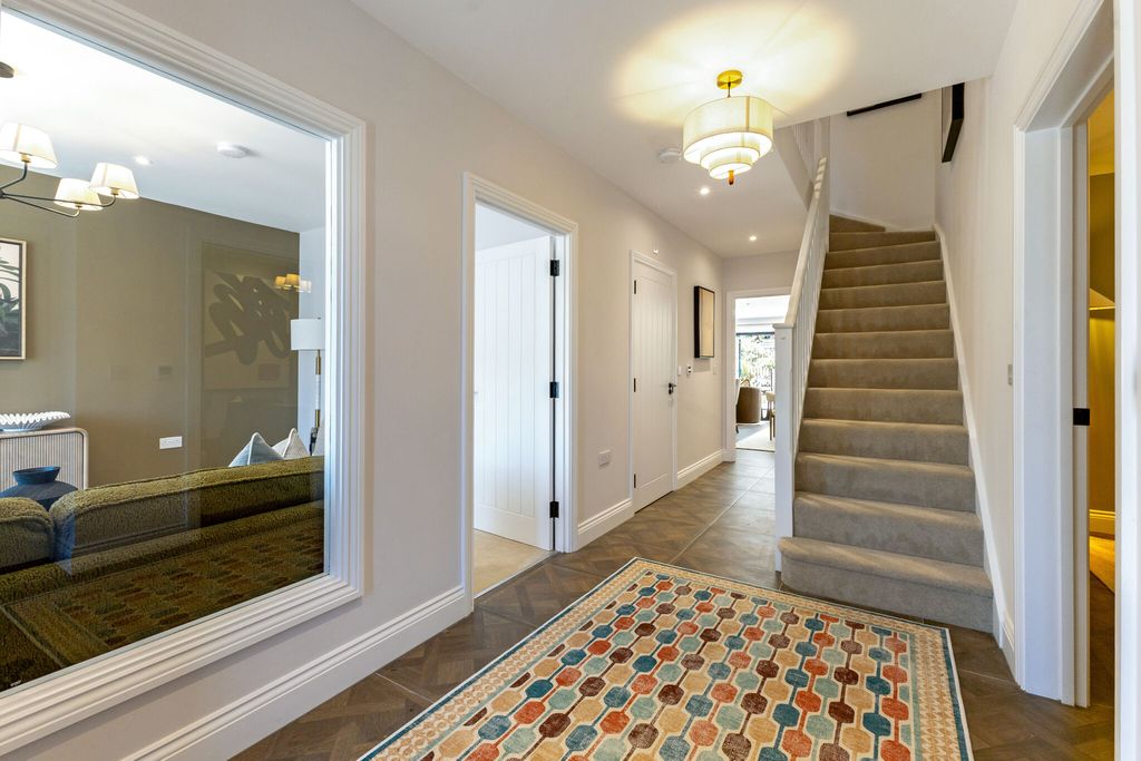 Additional image 11 of 4 bed detached house for saleHerb Grove, Banstead SM7