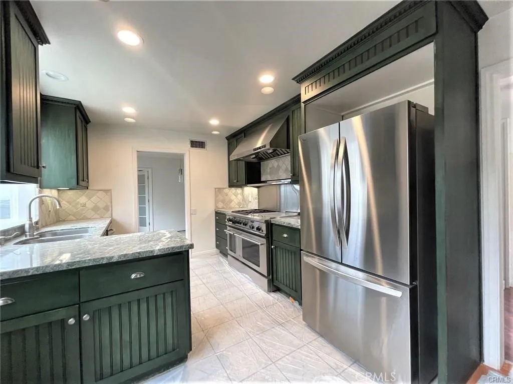 7138 Kilty Ave, West Hills, CA 91307 photo 5