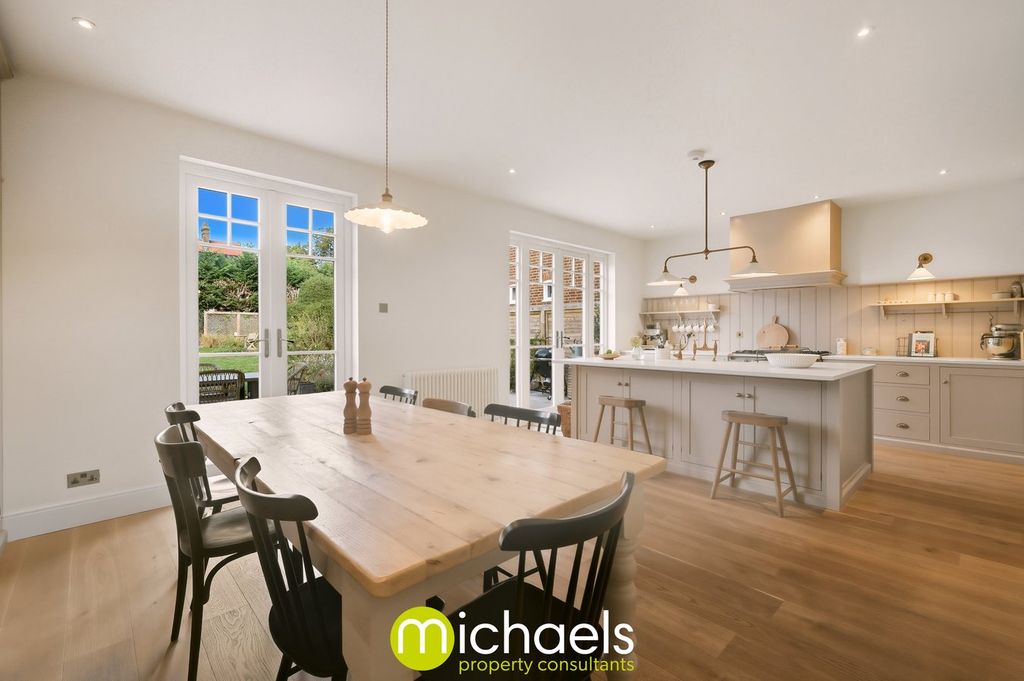 Additional image 4 of 6 bed detached house for saleIreton Road, Lexden, Colchester CO3