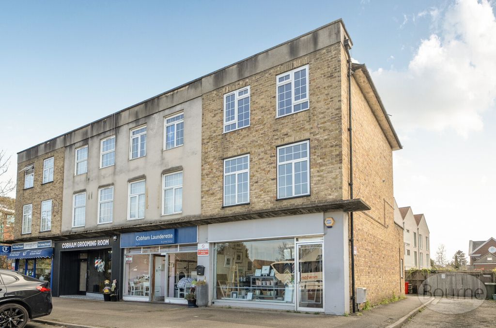 Additional image 8 of 3 bed maisonette for salePortsmouth Road, Cobham, Surrey KT11