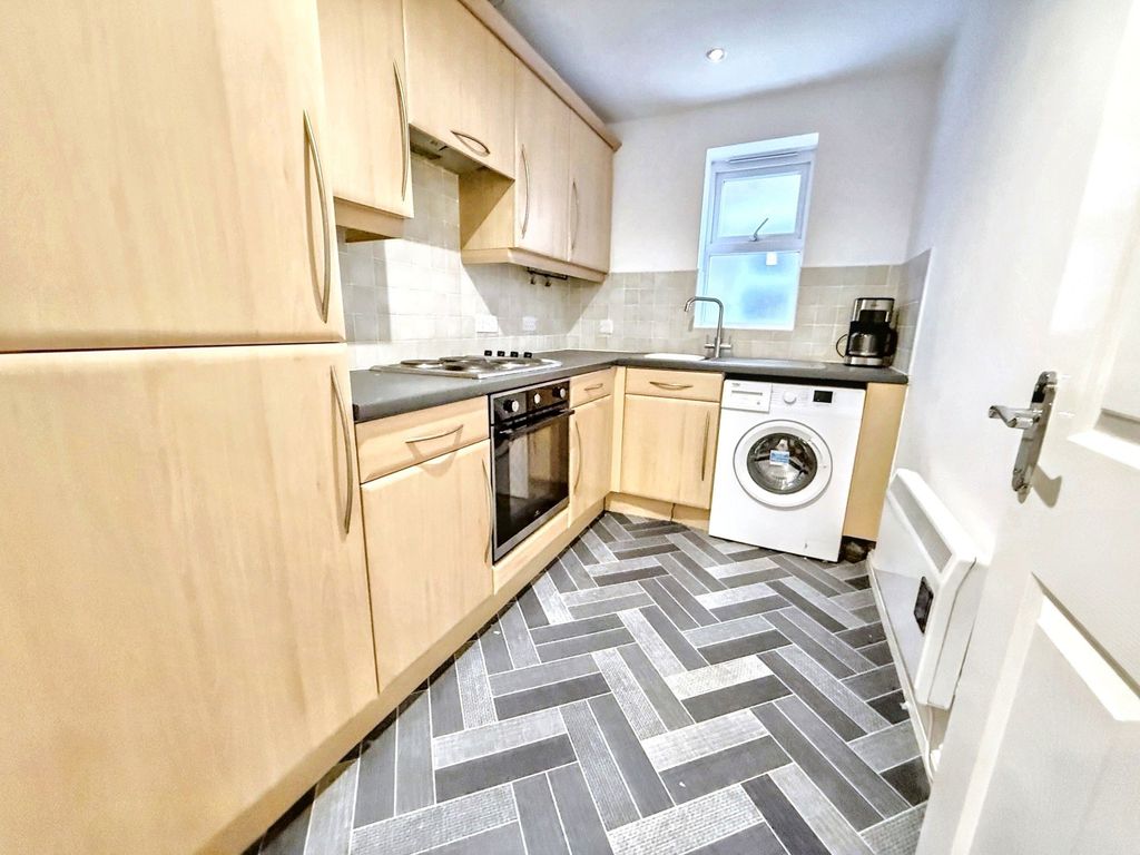 2 bed flat for saleAysgarth, Cramlington NE23 photo 2