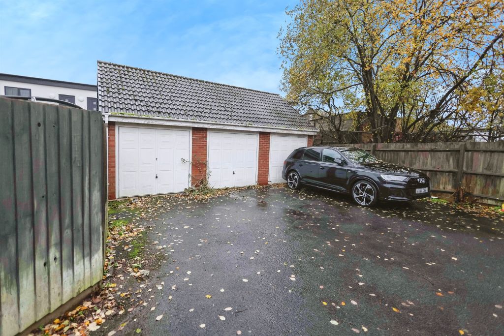 Additional image 8 of 3 bed end terrace house for saleElbow Street, Cradley Heath B64