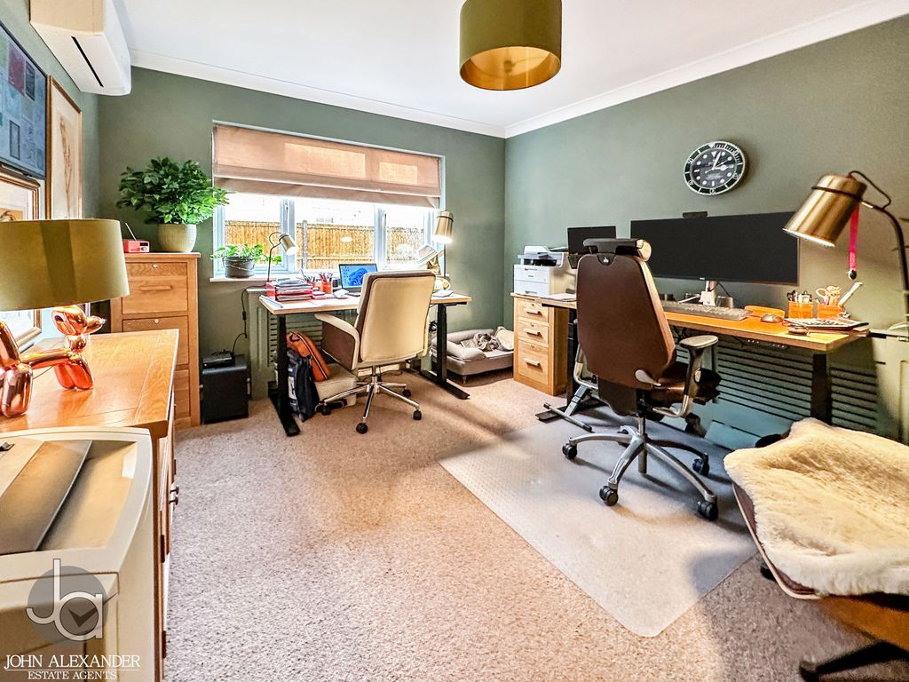 Additional image 15 of 4 bed detached house for saleStraight Road, Colchester CO3