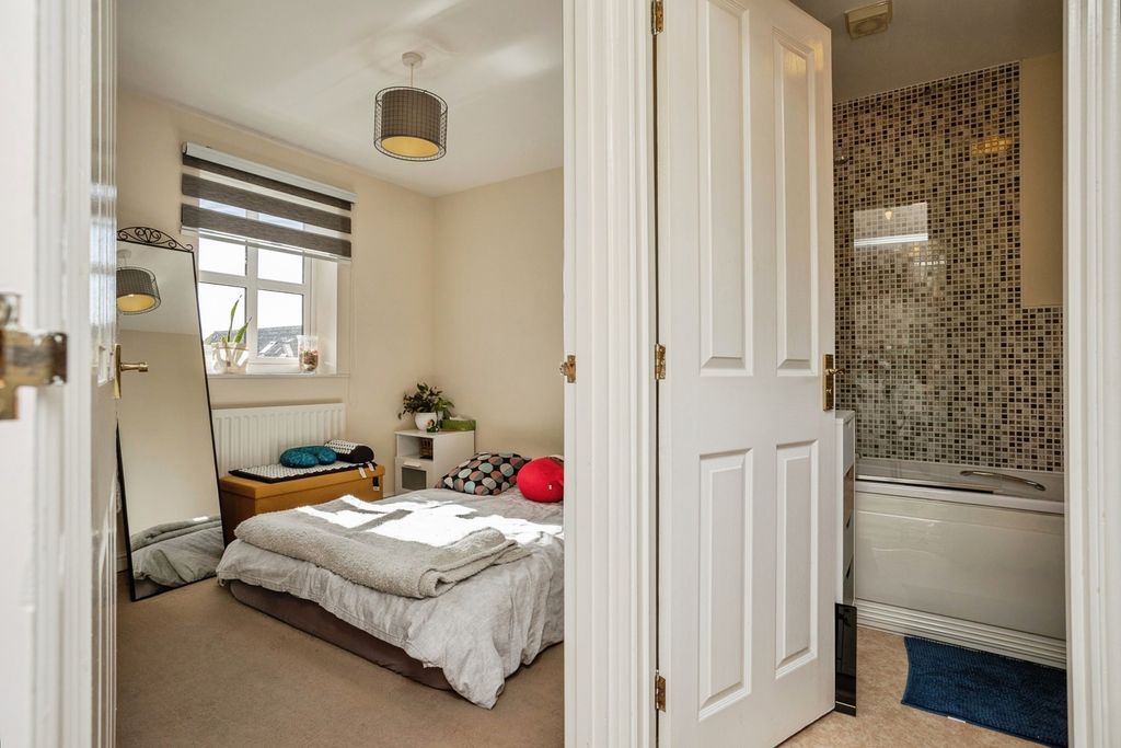 Additional image 10 of 1 bed flat for saleColling Close, Loughborough, Leicestershire LE11