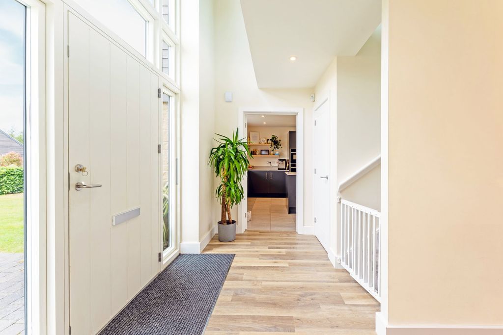 Additional image 13 of 4 bed detached house for saleLake Drive, Weldon, Corby, Northamptonshire NN17