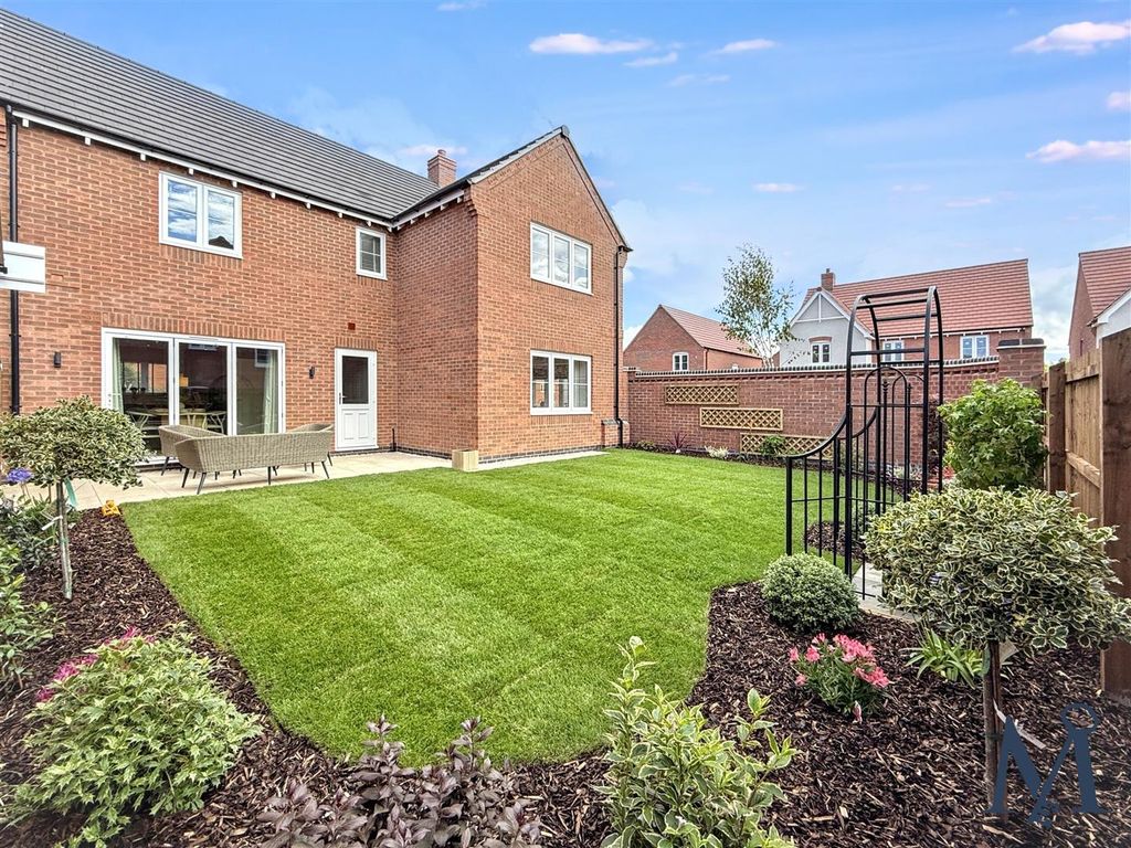 Additional image 22 of 4 bed detached house for saleGrange Meadows, Hugglescote, Coalville LE67