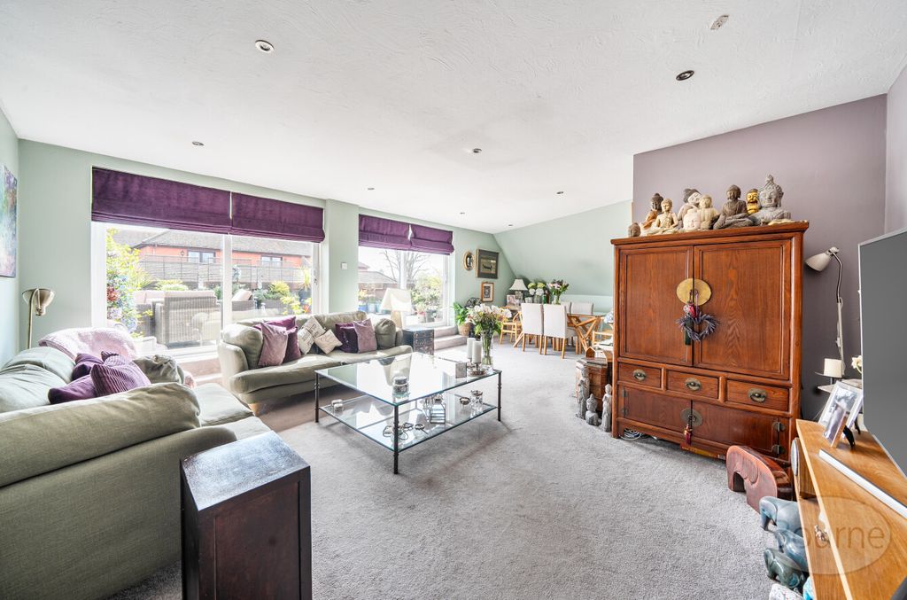 Additional image 10 of 2 bed flat for saleFreelands Road, Cobham, Surrey KT11