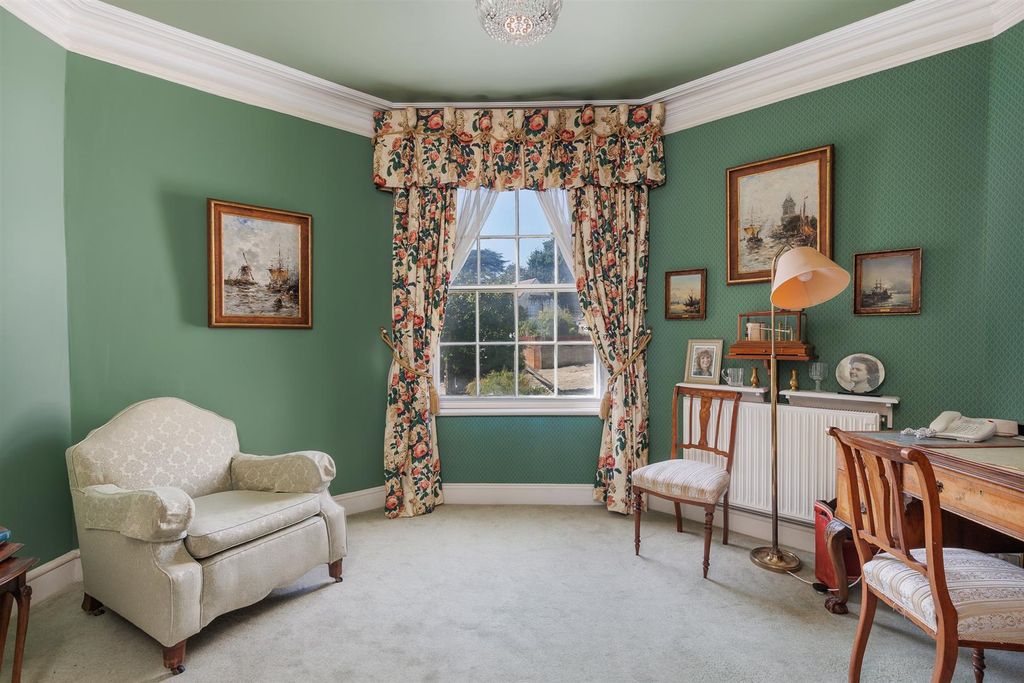 Additional image 13 of 3 bed semi-detached house for saleCowes, Isle Of Wight PO31