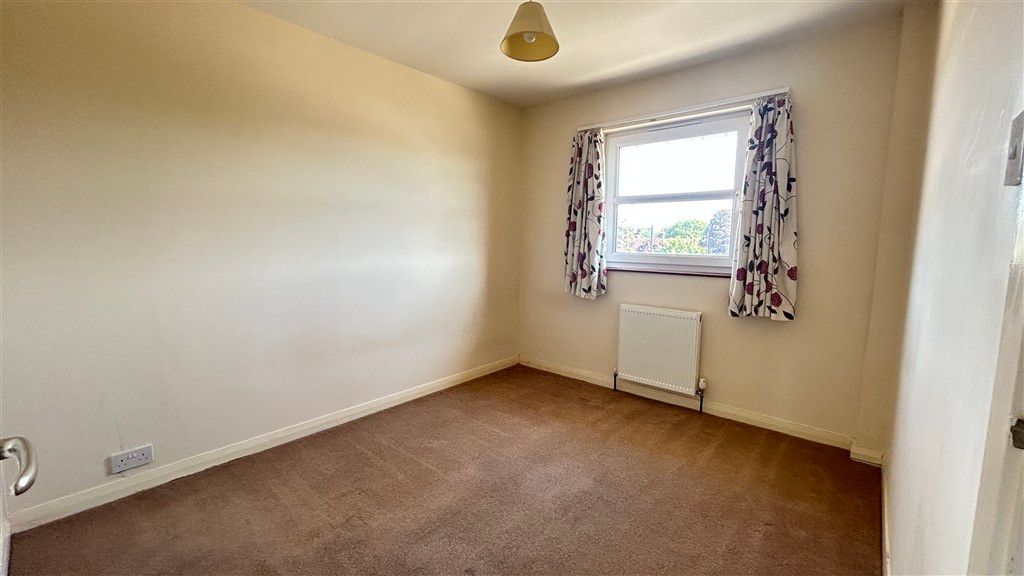 Additional image 11 of 3 bed maisonette for saleHigh Street, Cranleigh, Surrey GU6