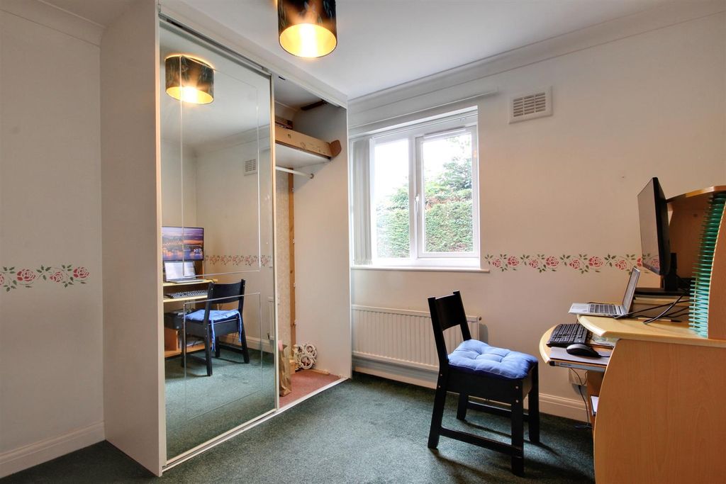 Additional image 7 of 2 bed flat for saleApplegarth Mews, Crescent Street, Cottingham HU16