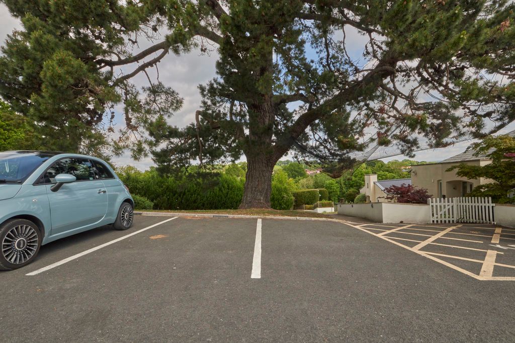 Additional image 13 of 2 bed flat for saleCleve Lane, Exeter EX4