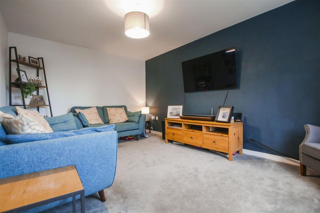 Additional image 10 of 5 bed detached house for saleLanky Gardens, Colne BB8