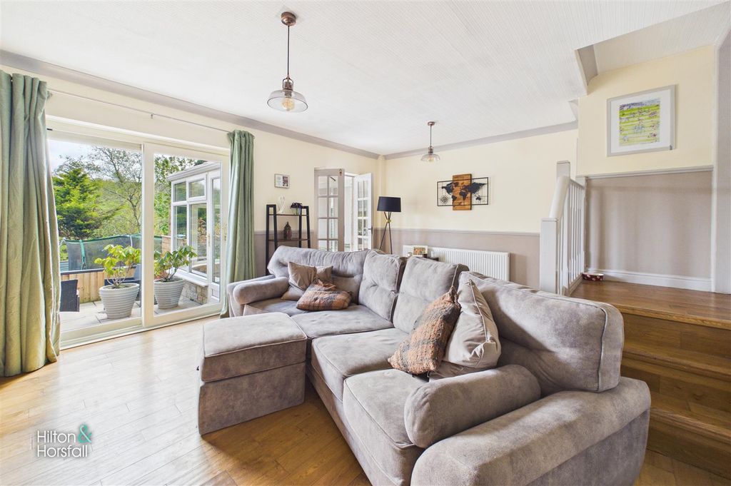 Additional image 3 of 3 bed semi-detached house for saleBarnfield Close, Colne BB8