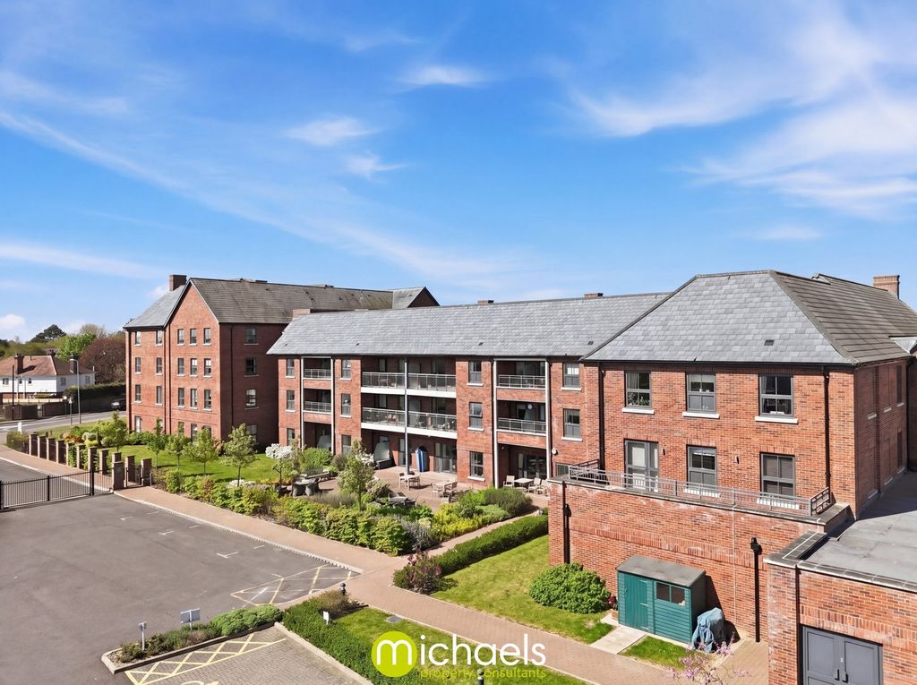 2 bed flat for saleButt Road, Colchester, Colchester CO2
