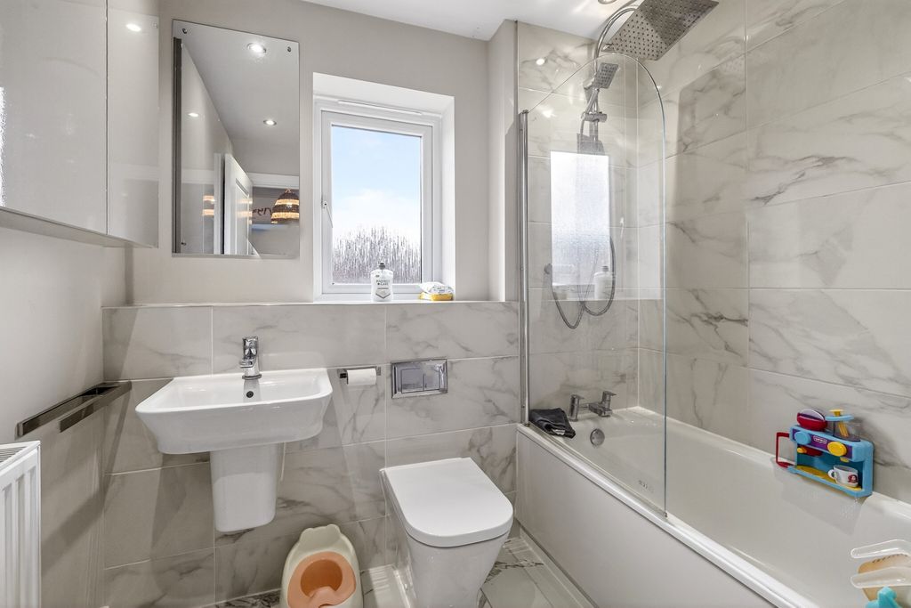 Additional image 13 of 4 bed detached house for saleSalmon Close, Cottingham HU16