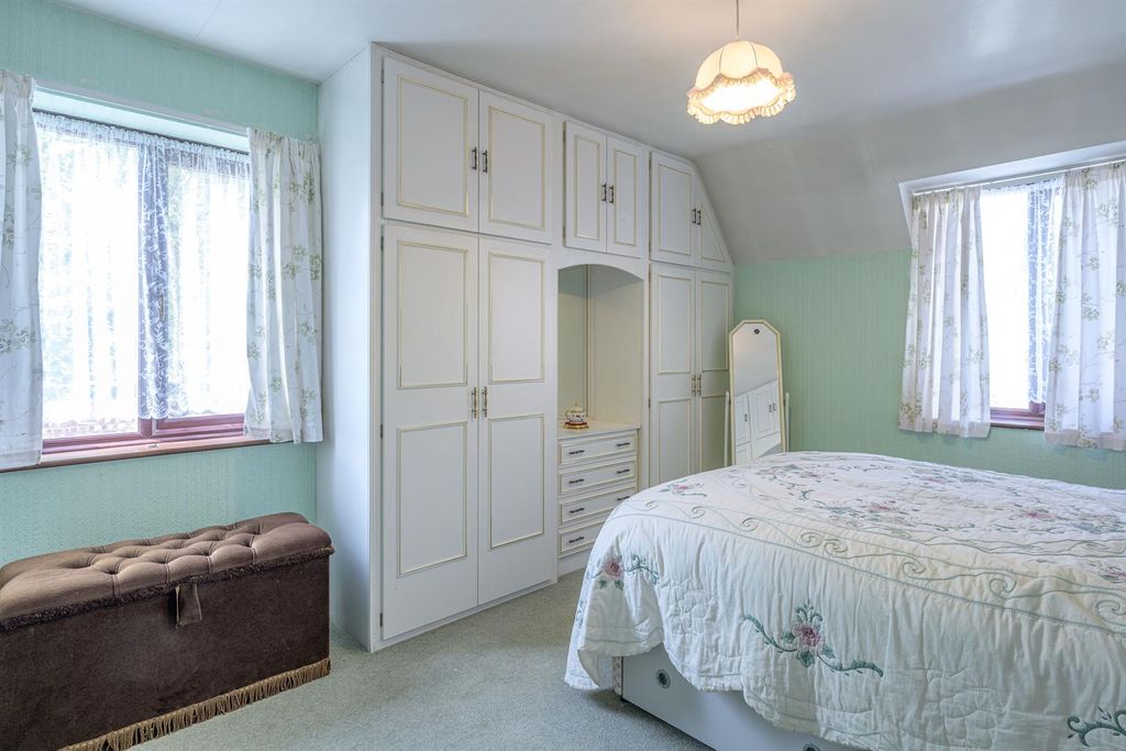 Additional image 6 of 3 bed semi-detached house for saleBarn Close, Cradley Heath B64