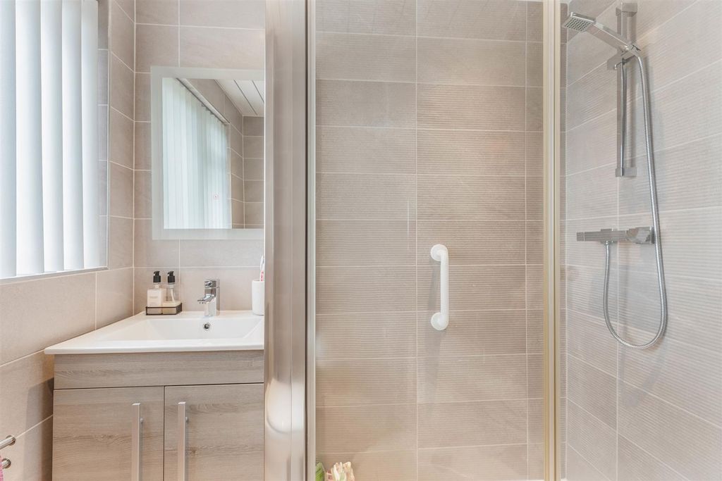 Additional image 15 of 3 bed property for saleHeather Avenue, Clydebank G81