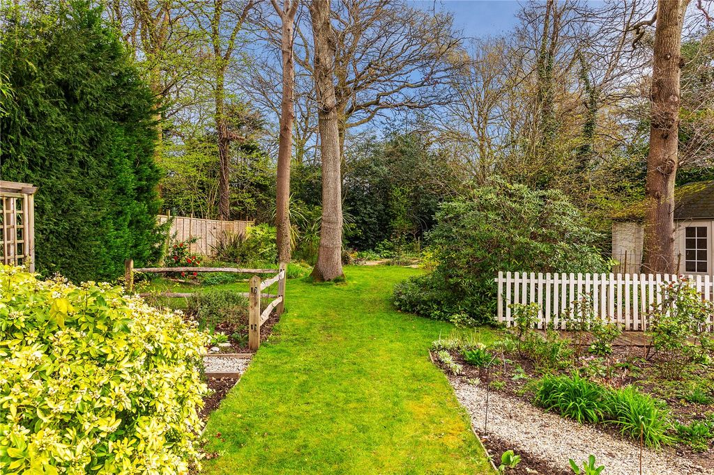 Additional image 32 of 4 bed detached house for saleWoodland Avenue, Cranleigh, Surrey GU6