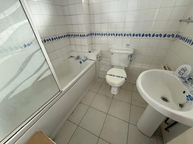 Additional image 9 of 2 bed flat for saleCranbrook Drive, Prudhoe NE42