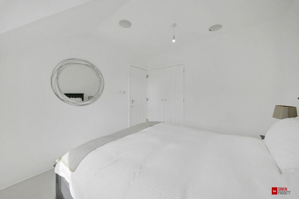 Additional image 15 of 4 bed terraced house for saleStandroyd Road, Colne BB8
