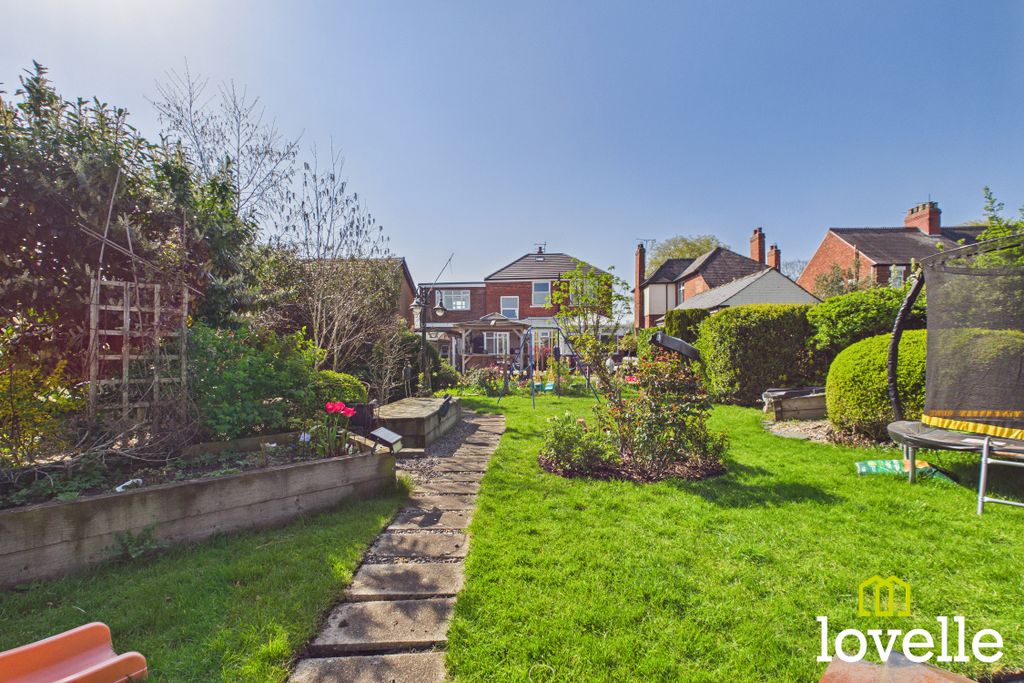 Additional image 2 of 4 bed detached house for saleMill House Woods Lane, Cottingham HU16
