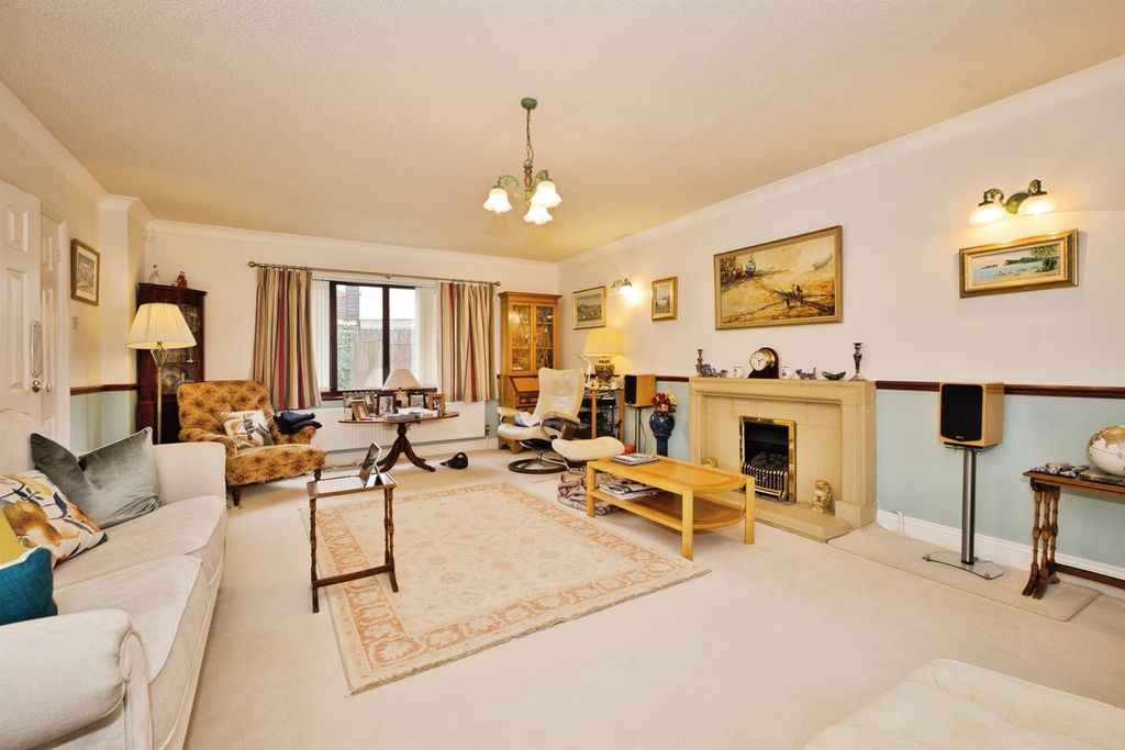 Additional image 2 of 5 bed detached house for saleRedgate Park, Crewkerne TA18