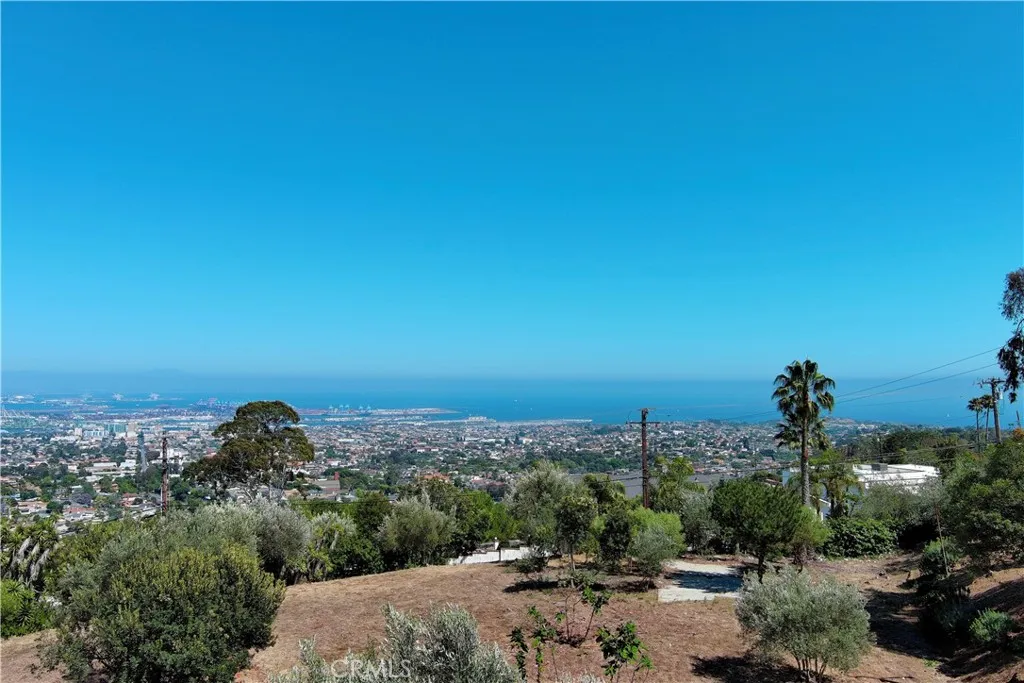 Na, Rancho Palos Verdes, CA 90275 photo 3