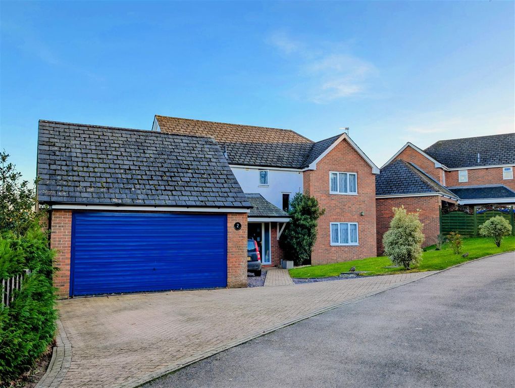 4 bed detached house for saleHillview Rise, Berry Hill, Coleford GL16