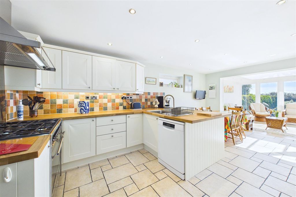 Additional image 12 of 5 bed detached house for saleDial Hill Road, Clevedon BS21