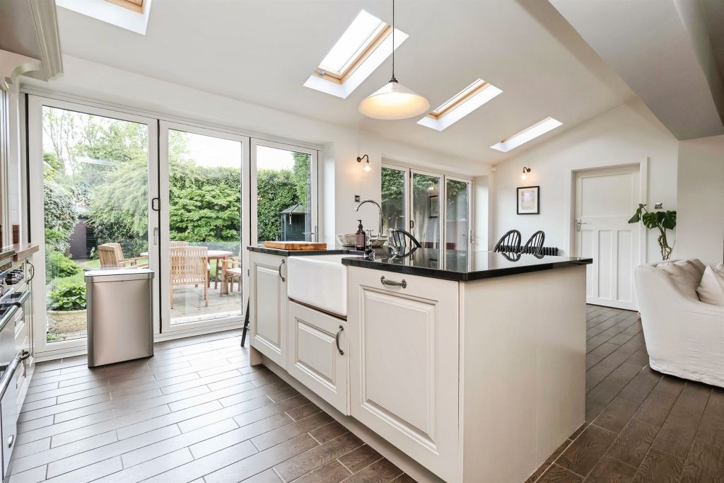 Additional image 2 of 4 bed detached house for saleHaden Park Road, Haden Hill, Cradley Heath B64