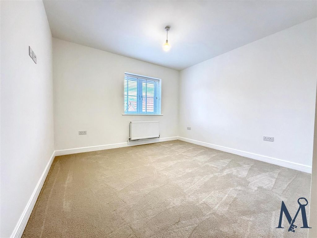 Additional image 16 of 4 bed detached house for saleDrovers Close, Hugglescote, Coalville LE67