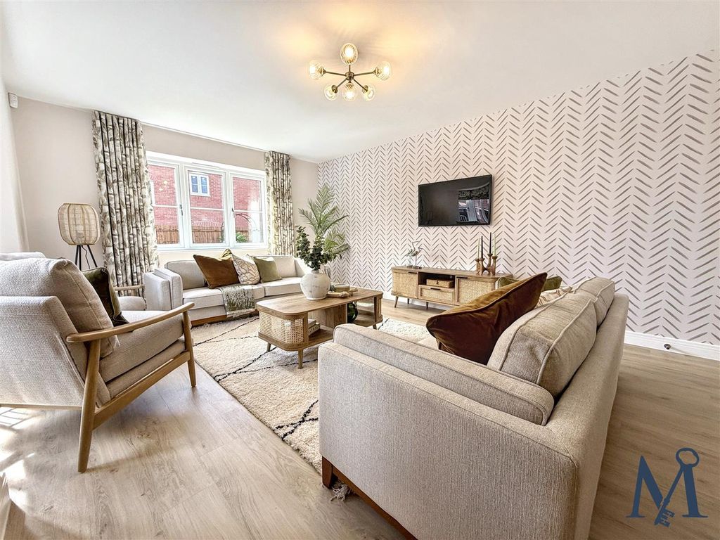 Additional image 6 of 4 bed detached house for saleGrange Meadows, Hugglescote, Coalville LE67