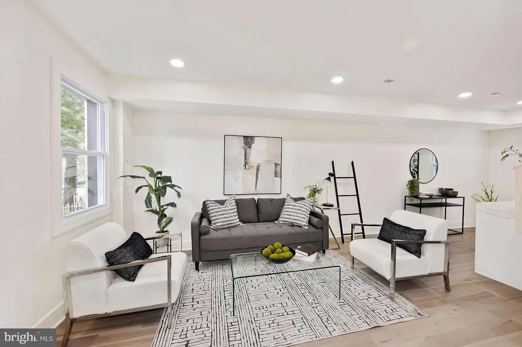 Additional image 9 of 420 20th Street NE, Washington, DC 20002