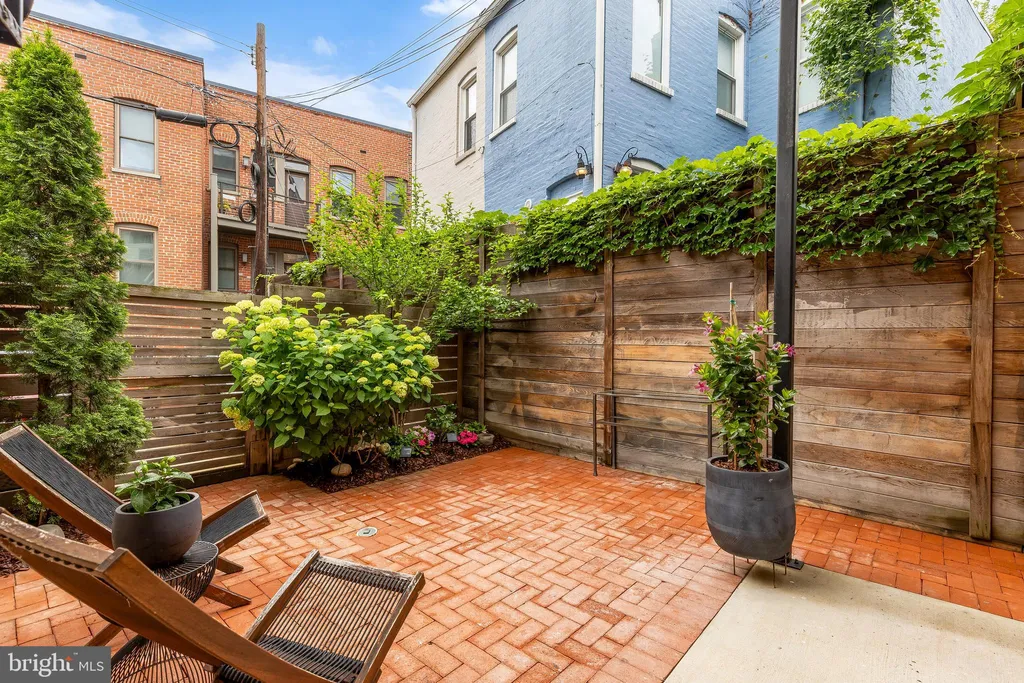 1546 New Jersey Avenue NW Unit 1, Washington, DC 20001