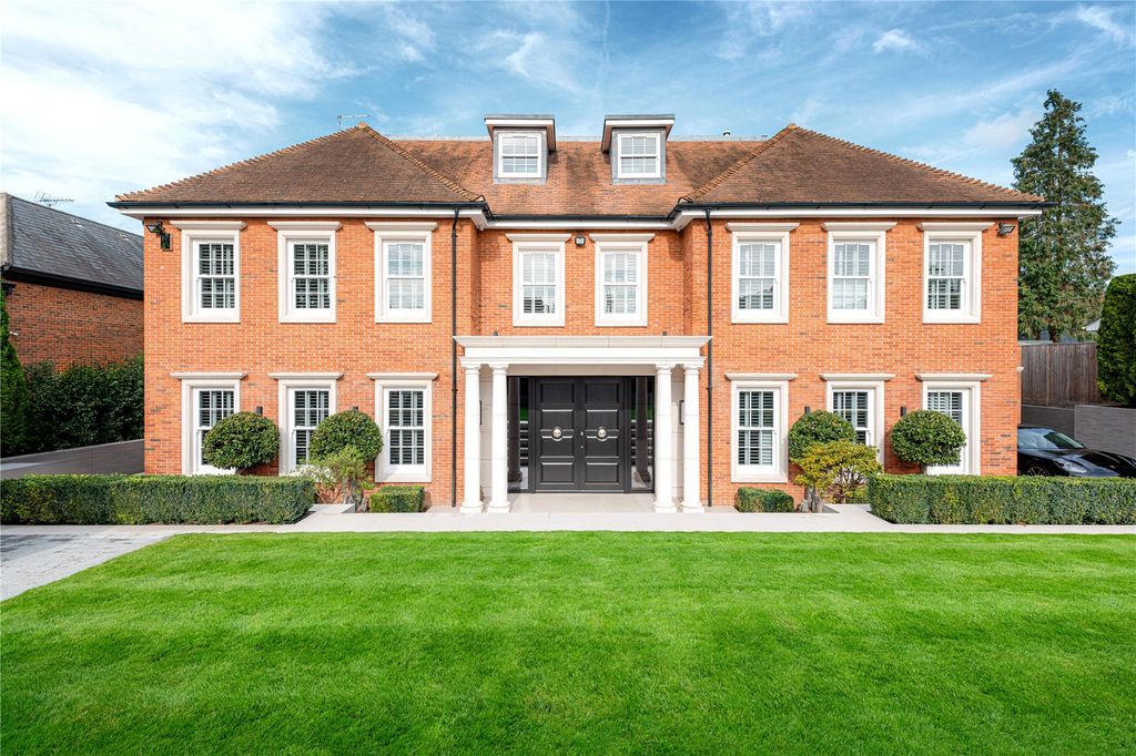 Additional image 2 of 5 bed detached house for saleFairmile Avenue, Cobham, Surrey KT11