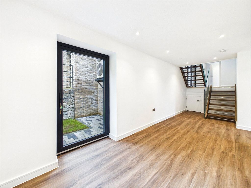 Additional image 17 of 4 bed detached house for salePlot 7 Mill View, Bromley Road, Ardleigh, Colchester CO4