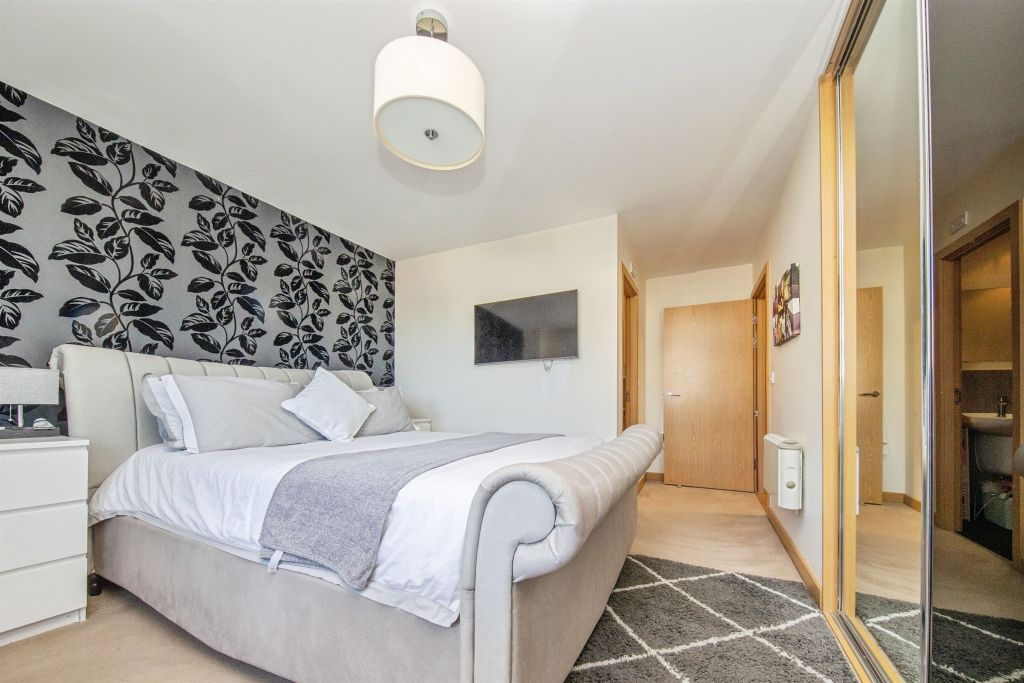 Additional image 11 of 3 bed penthouse for saleCaelum Drive, Colchester CO2