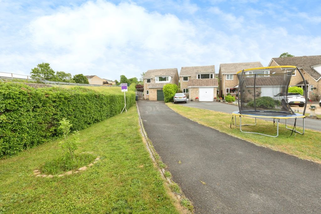 Additional image 3 of 4 bed detached house for saleBrakspear Drive, Corsham SN13