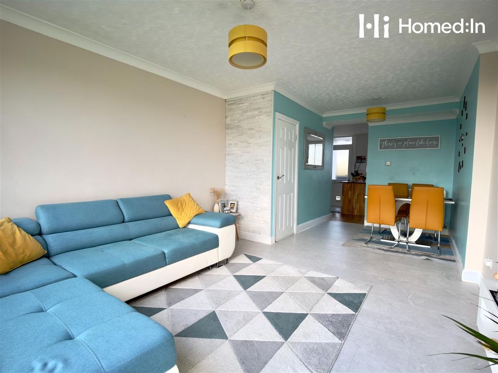 Additional image 5 of 2 bed flat for saleHailey Place, Cranleigh GU6
