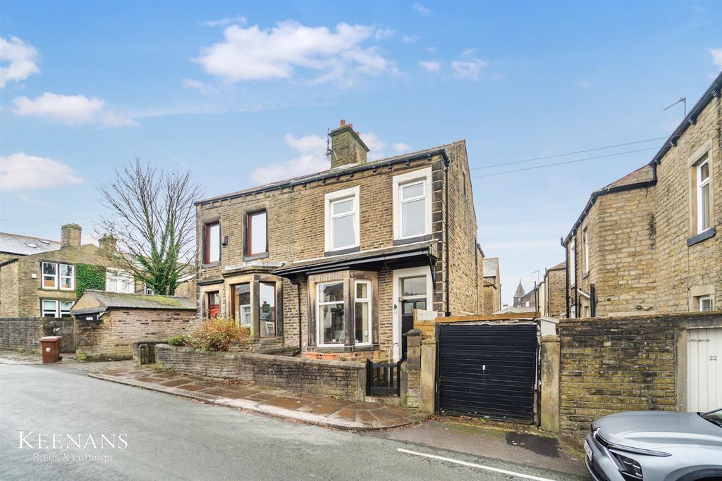 Additional image 24 of 4 bed semi-detached house for saleYork Street, Colne BB8