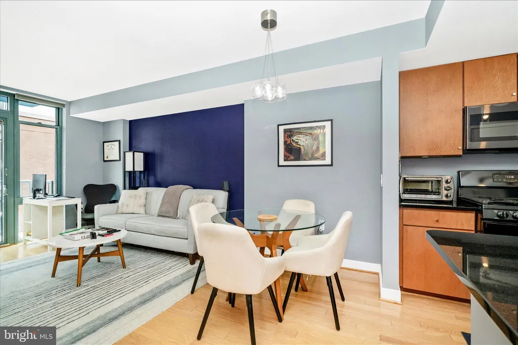 Additional image 11 of 1117 10th Street NW Unit 1009, Washington, DC 20001