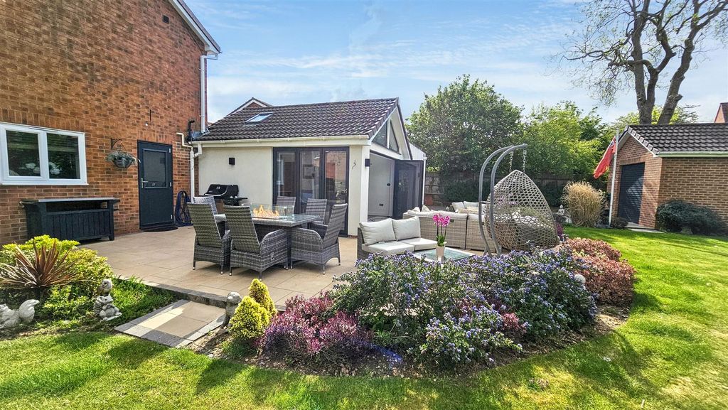 Additional image 31 of 4 bed detached house for saleJacks Walk, Hugglescote, Coalville LE67