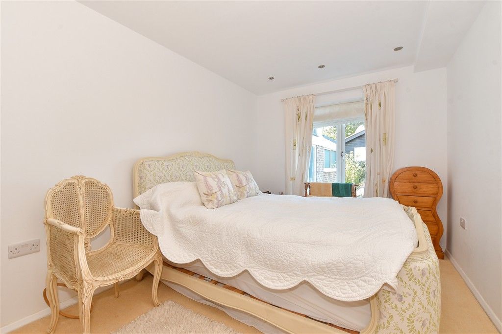 Additional image 11 of 4 bed detached house for saleNubia Close, Cowes, Isle Of Wight PO31