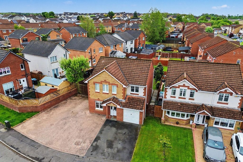 Additional image 25 of 5 bed detached house for saleBalfron Drive, Coatbridge ML5